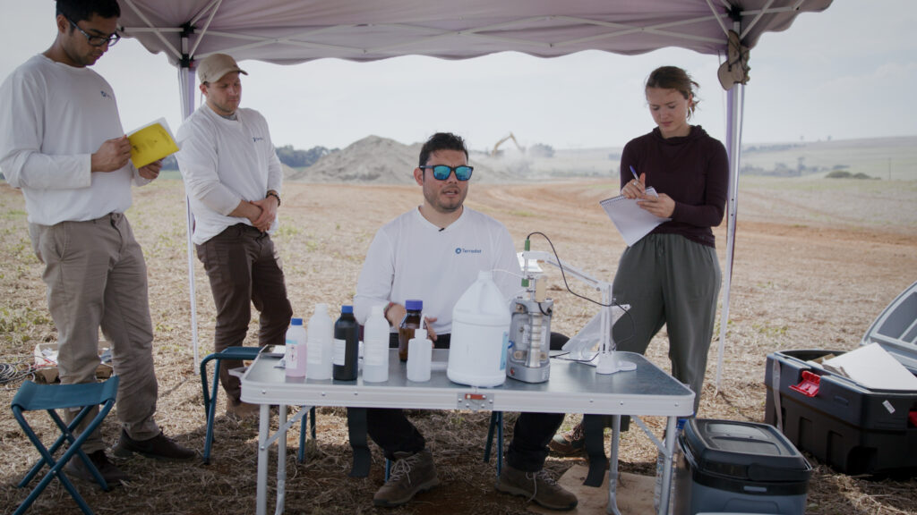 Terradot_Scientists